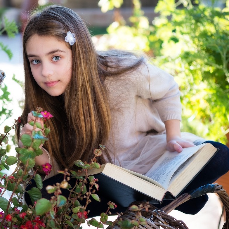 小学4年生の女の子が７万字越えの小説を電子出版したと言う話 起業魂 キン サポ